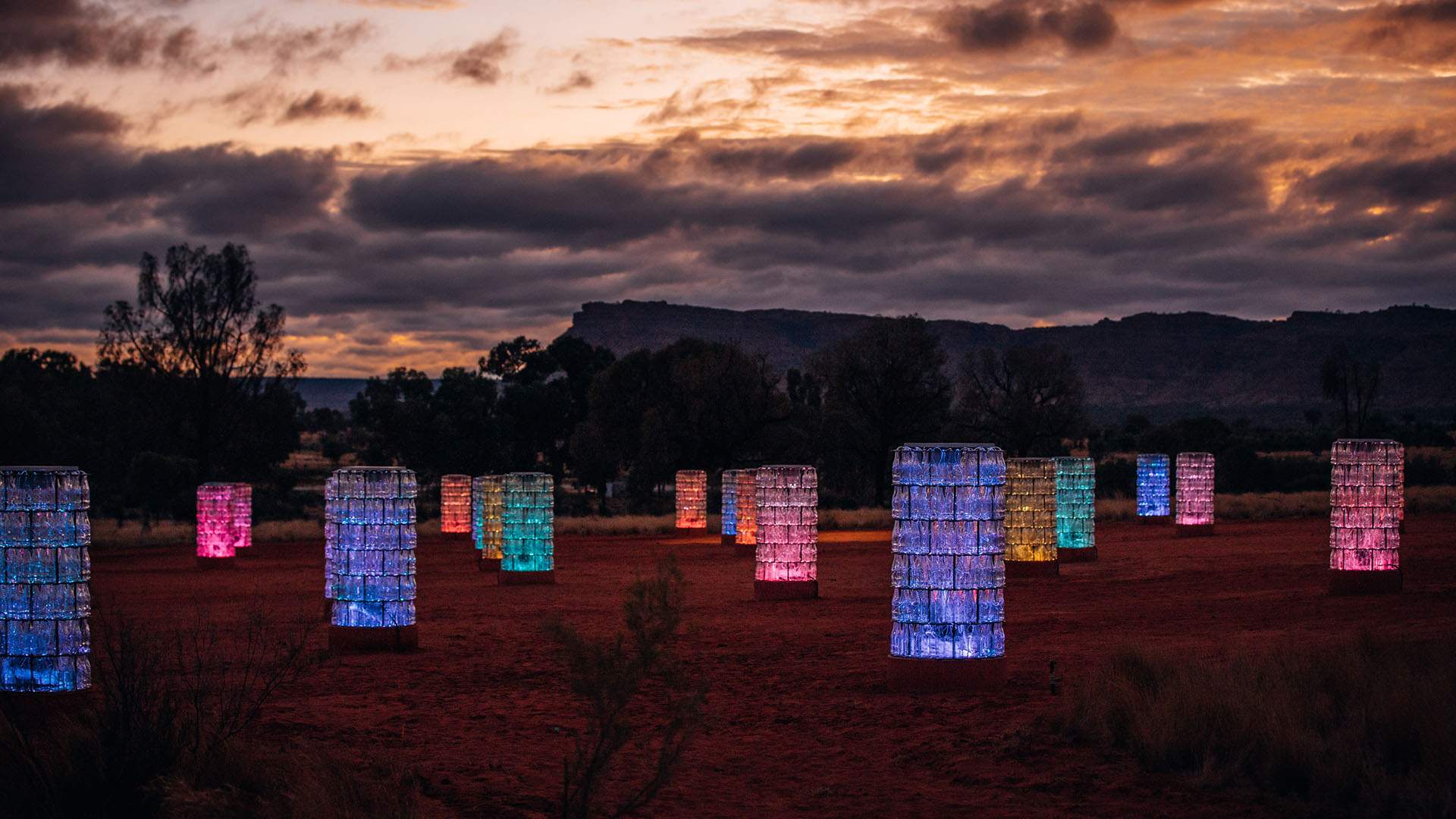 Bruce Munro's New 'Light-Towers' Installation Is Now Dazzling the Northern Territory's Kings Canyon